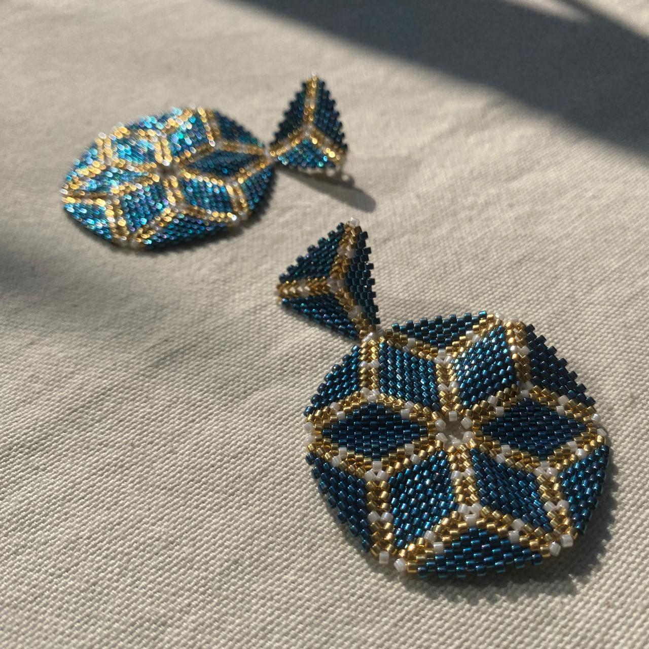 Aretes Altair II Azul Eléctrico Y Dorado