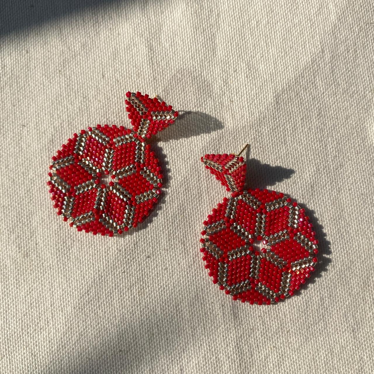 Aretes Altair I Rojo y Plateado