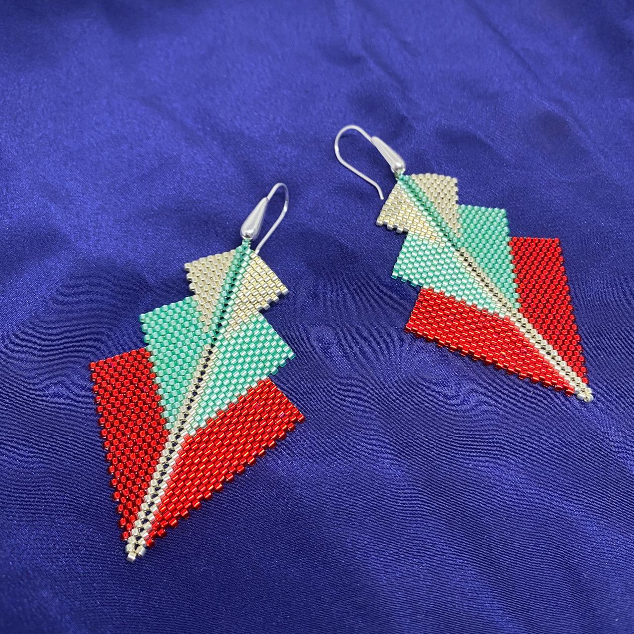 Aretes Danika Rojo y Verde Agua
