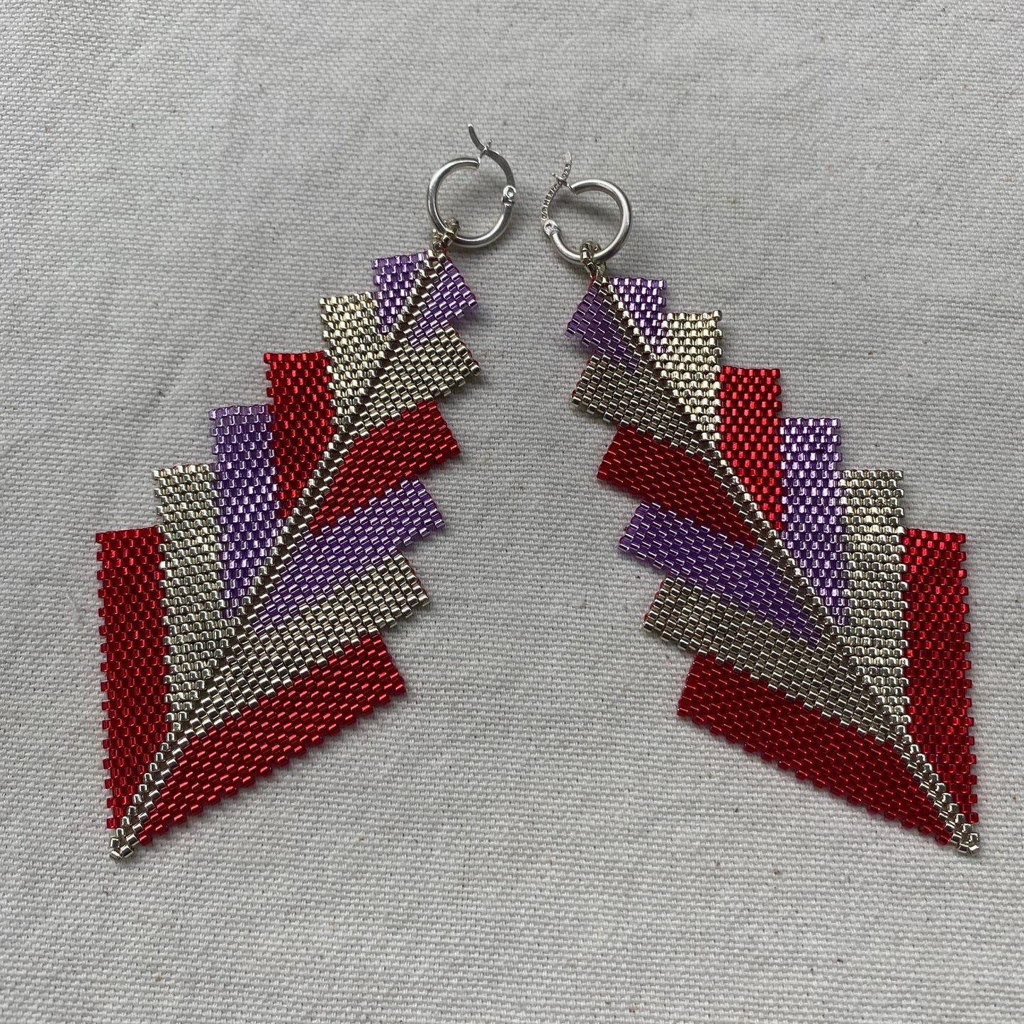 Aretes Prabhas Rojo y Morado