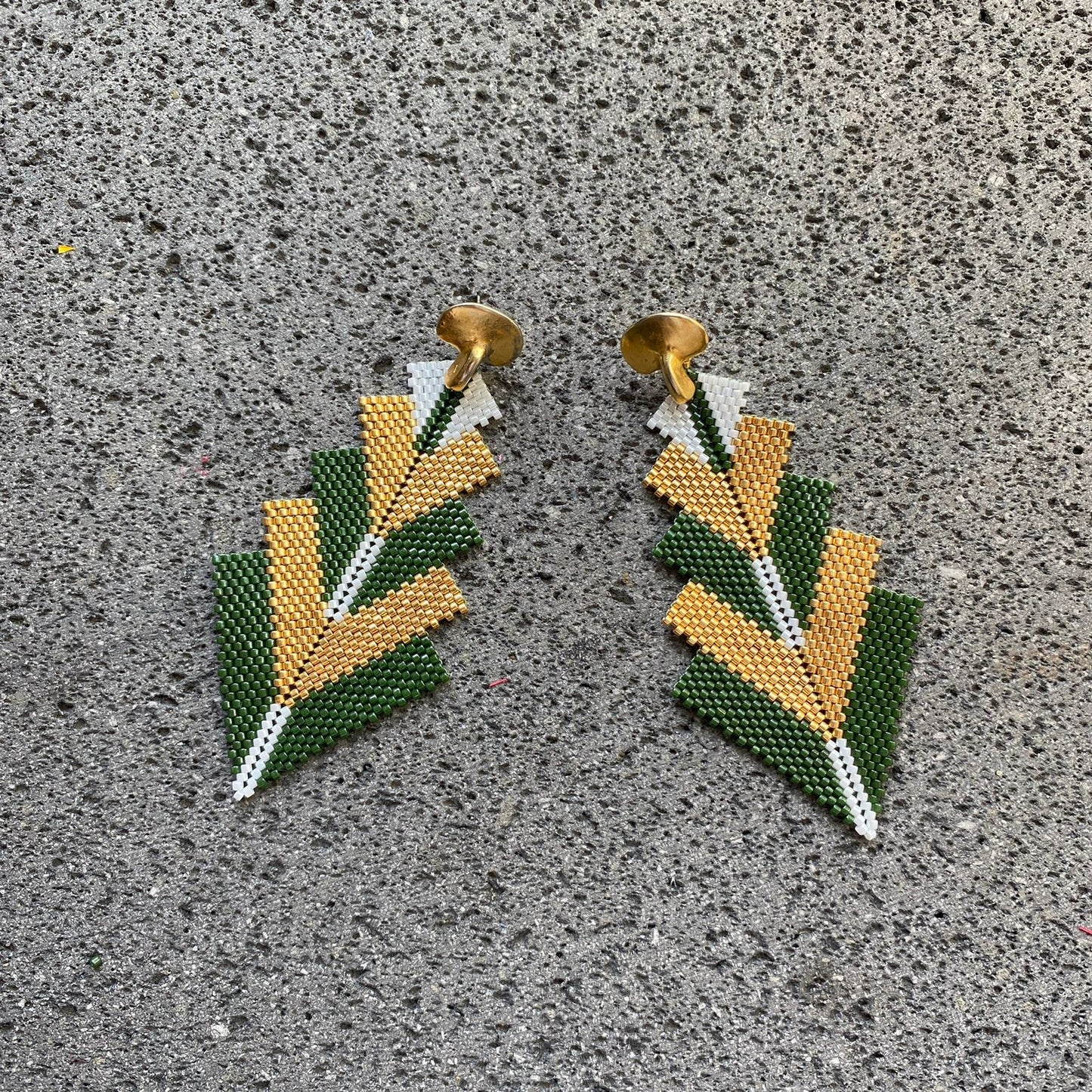 Clips Vintage Chaac Dorado