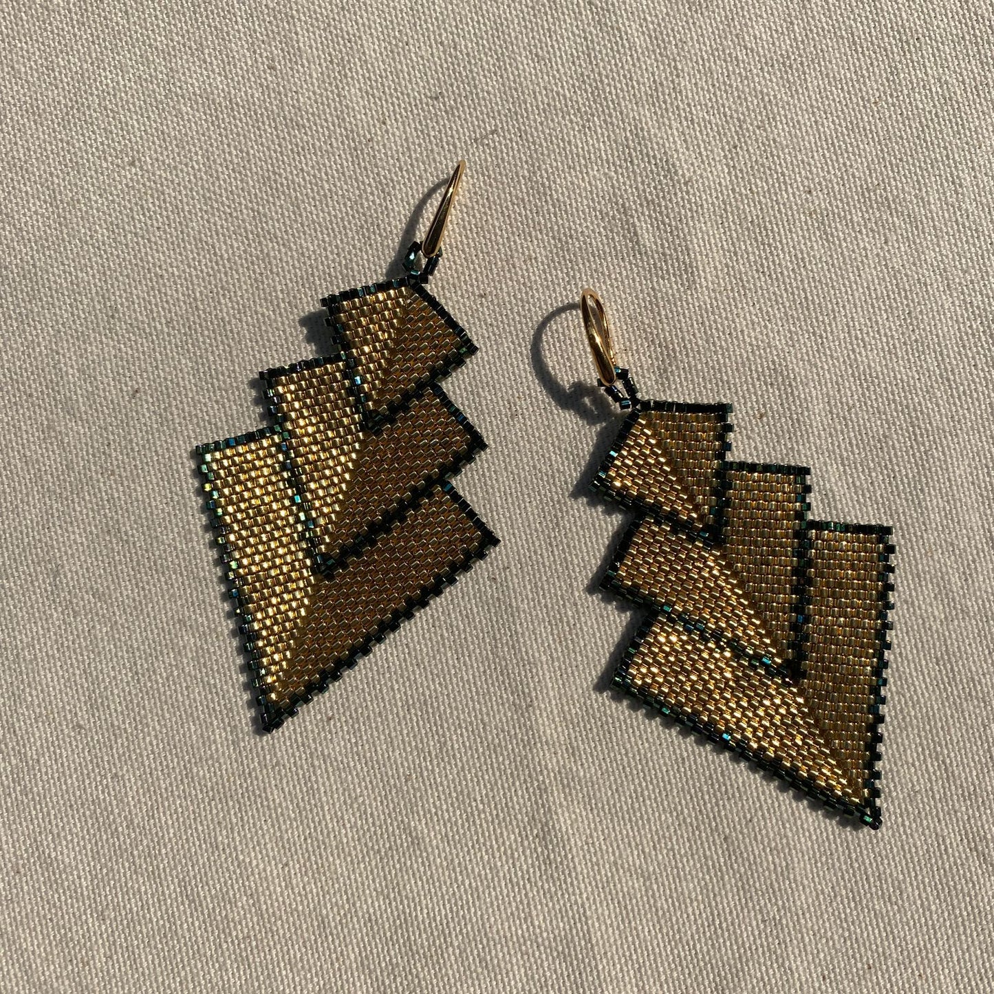 Aretes Danika Dorado y Verde