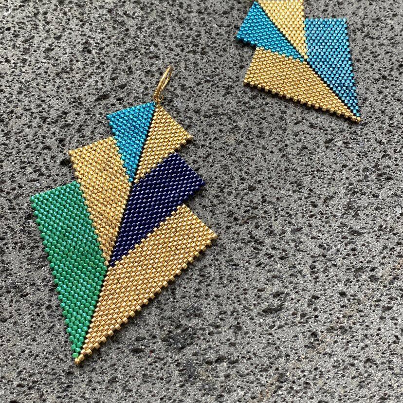 Aretes Cygni Pavo Real - Asimétrico