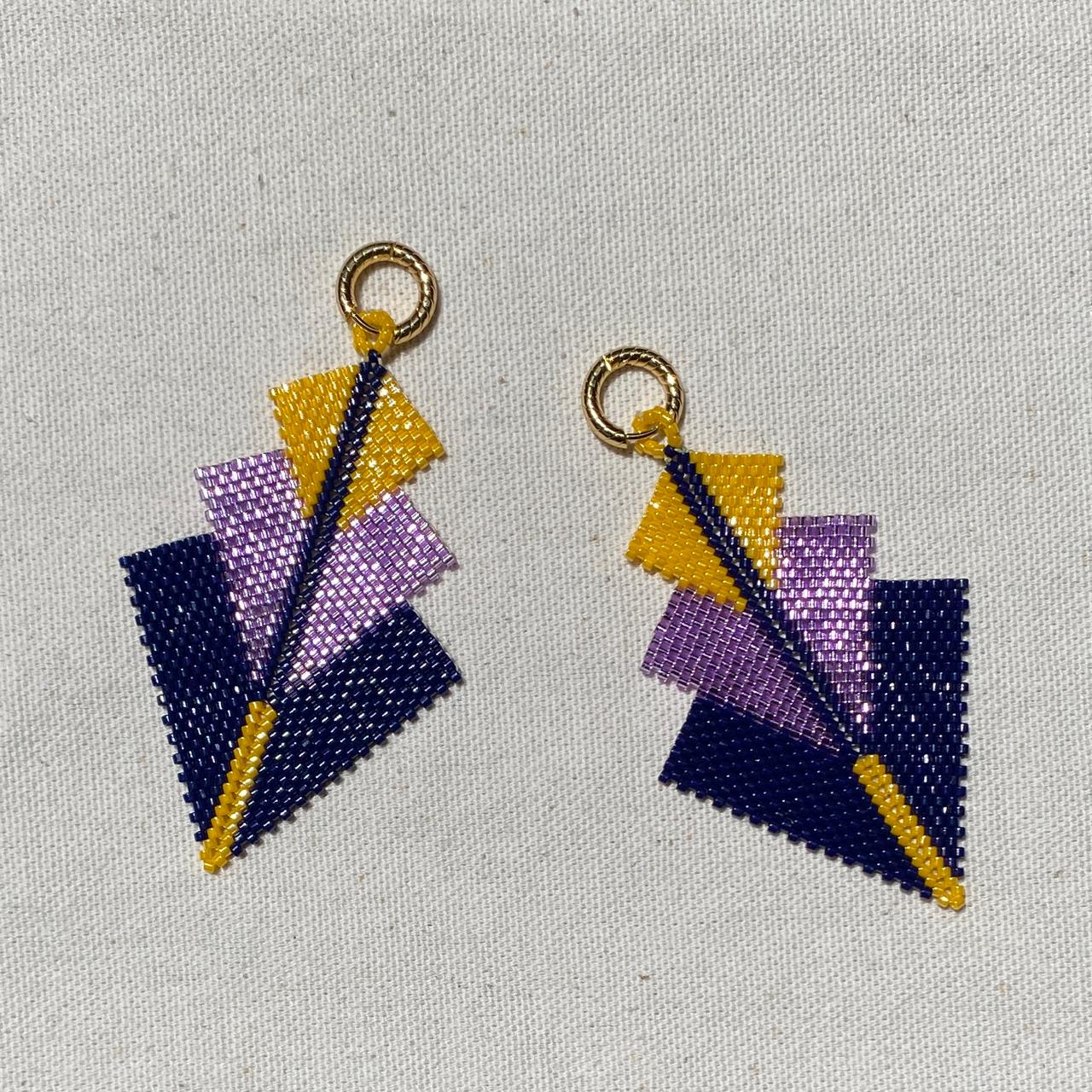 Aretes Danika Azul Marino y Amarillo