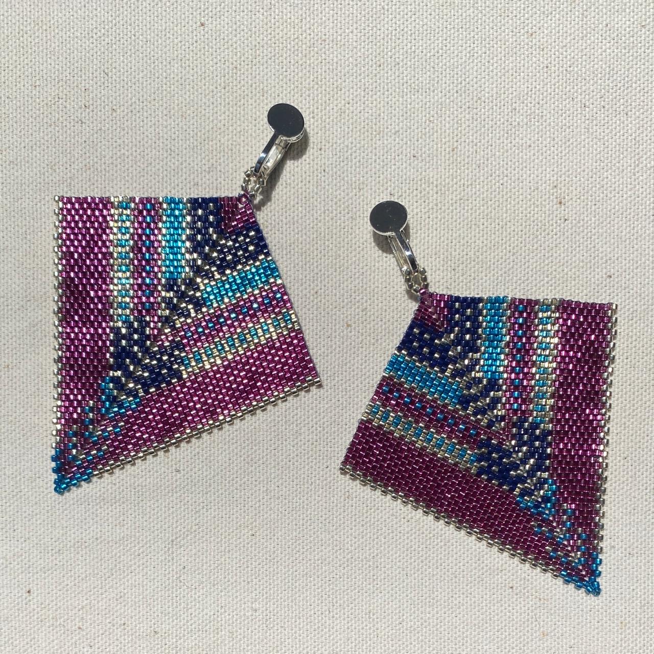 Aretes Penacho Morado