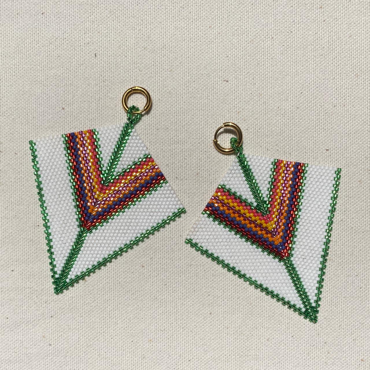 Aretes Penacho Blanco