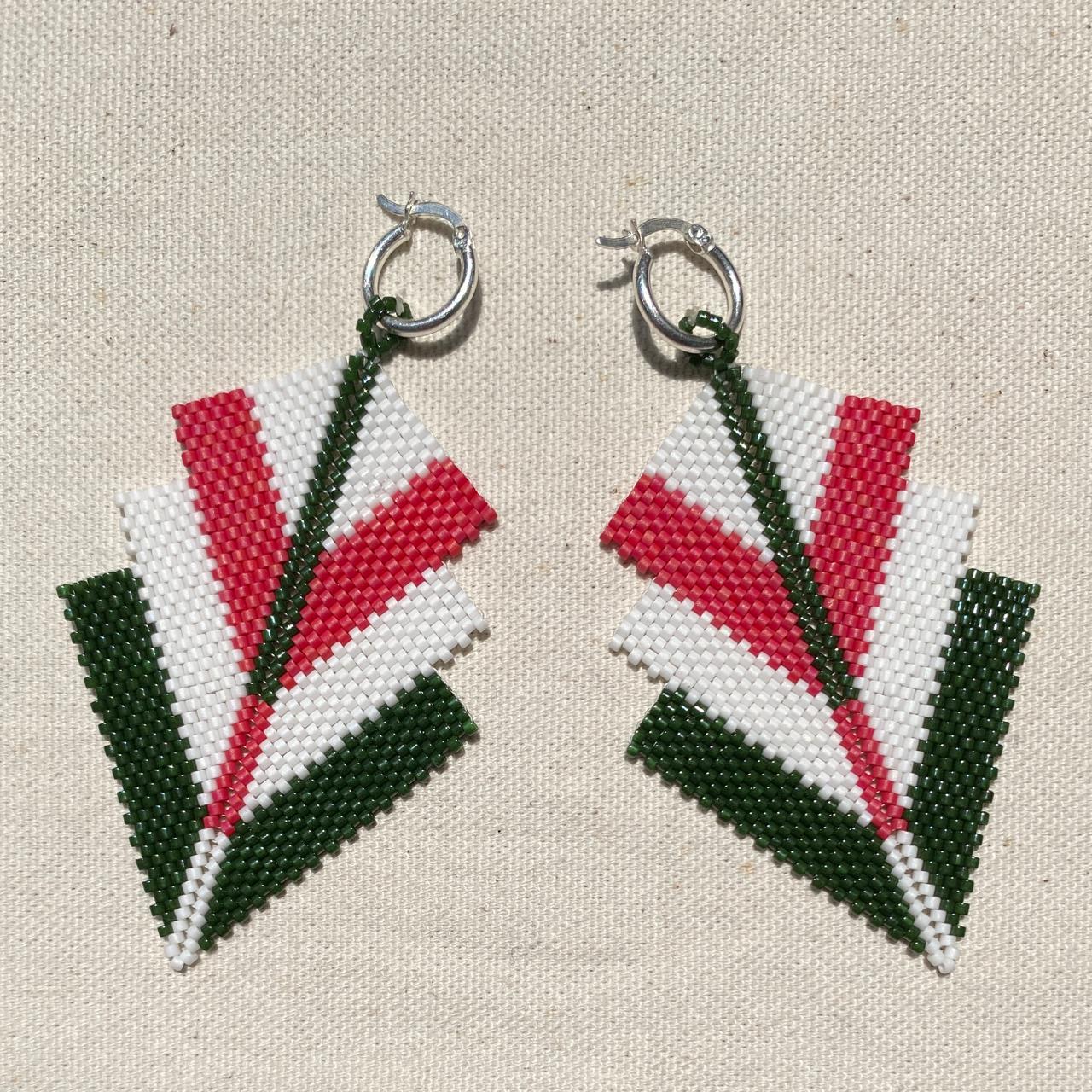 Aretes Vega Verde Olivo, Blanco y Rosa - Flamingos