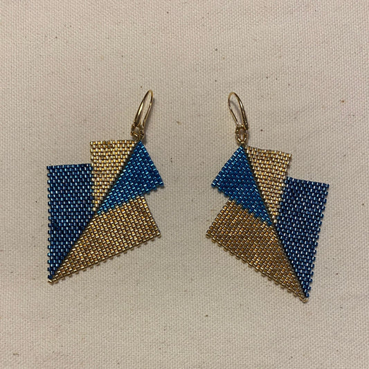 Aretes Atik Azul Eléctrico y Dorado - Asimétrico