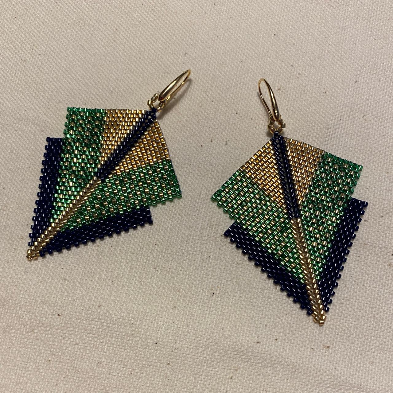 Aretes Canopo Verde Limón y Azul Marino
