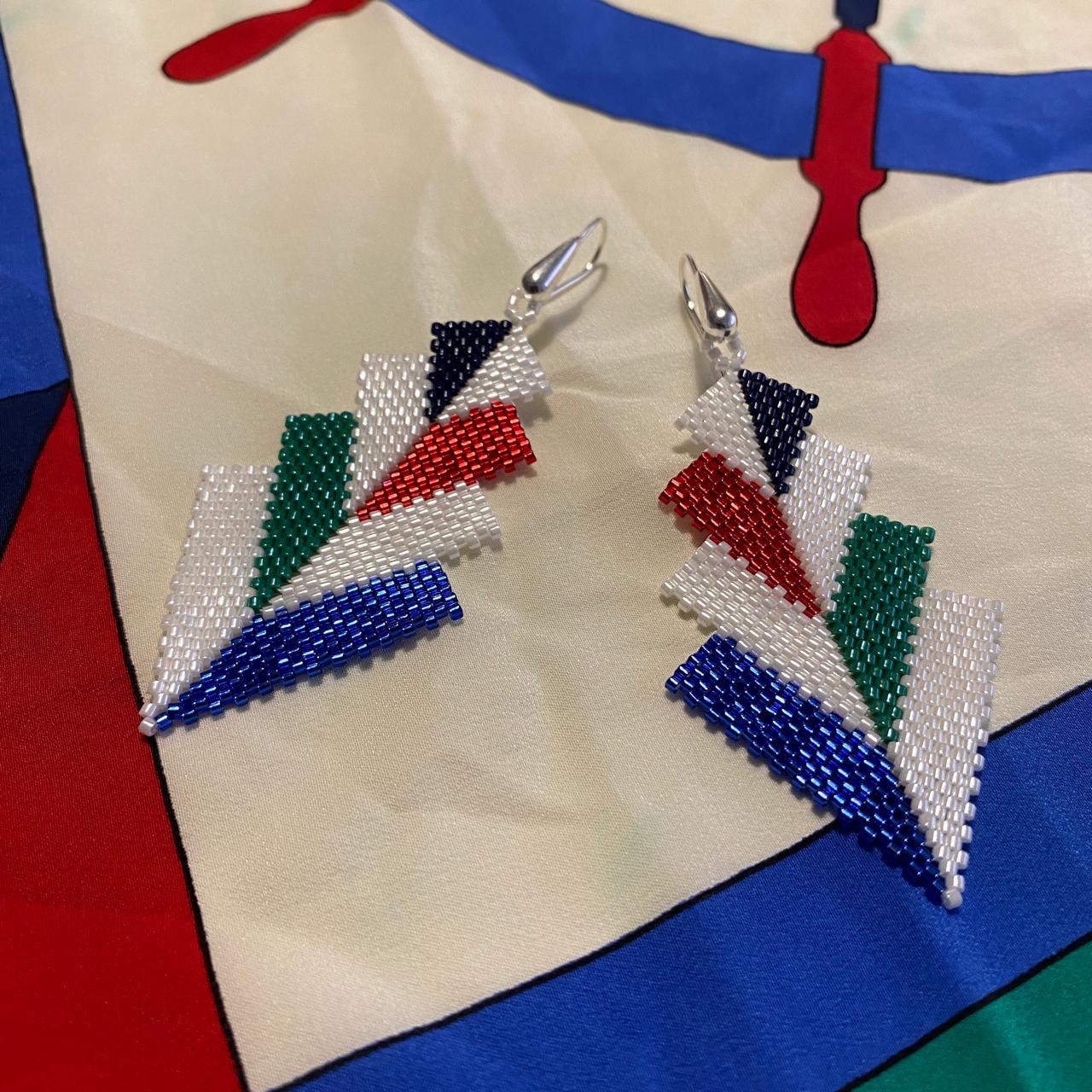 Aretes Rigel Blanco y Colores