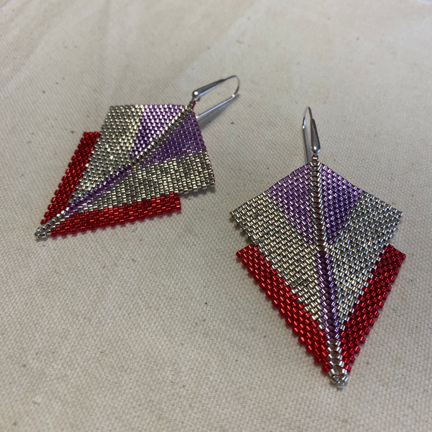 Aretes Canopo Rojo y Morado