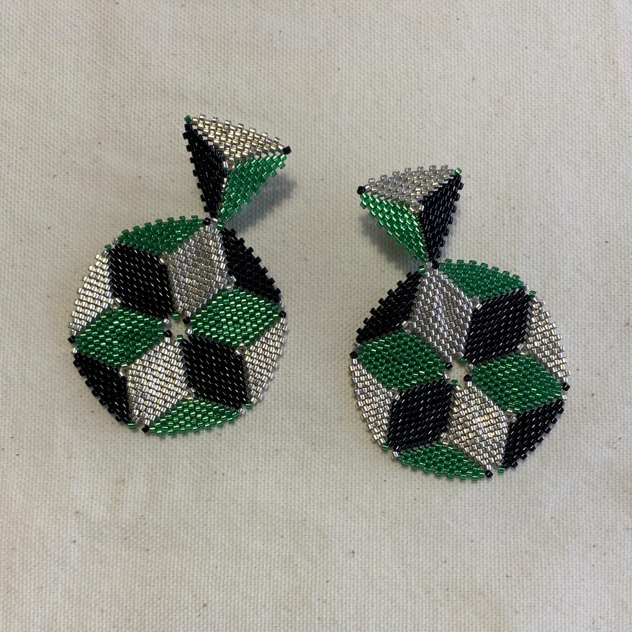 Aretes Altair II Verde Limón, Negro y Plateado