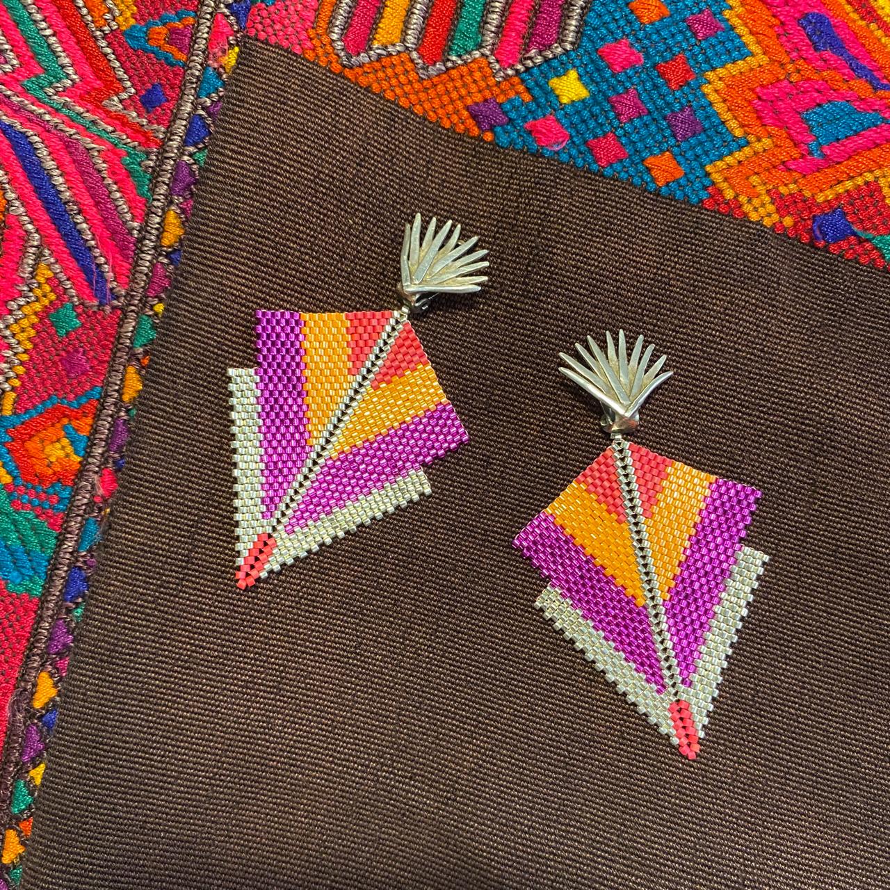 Aretes Canopo Rosa y Naranja con Broches Magueyes