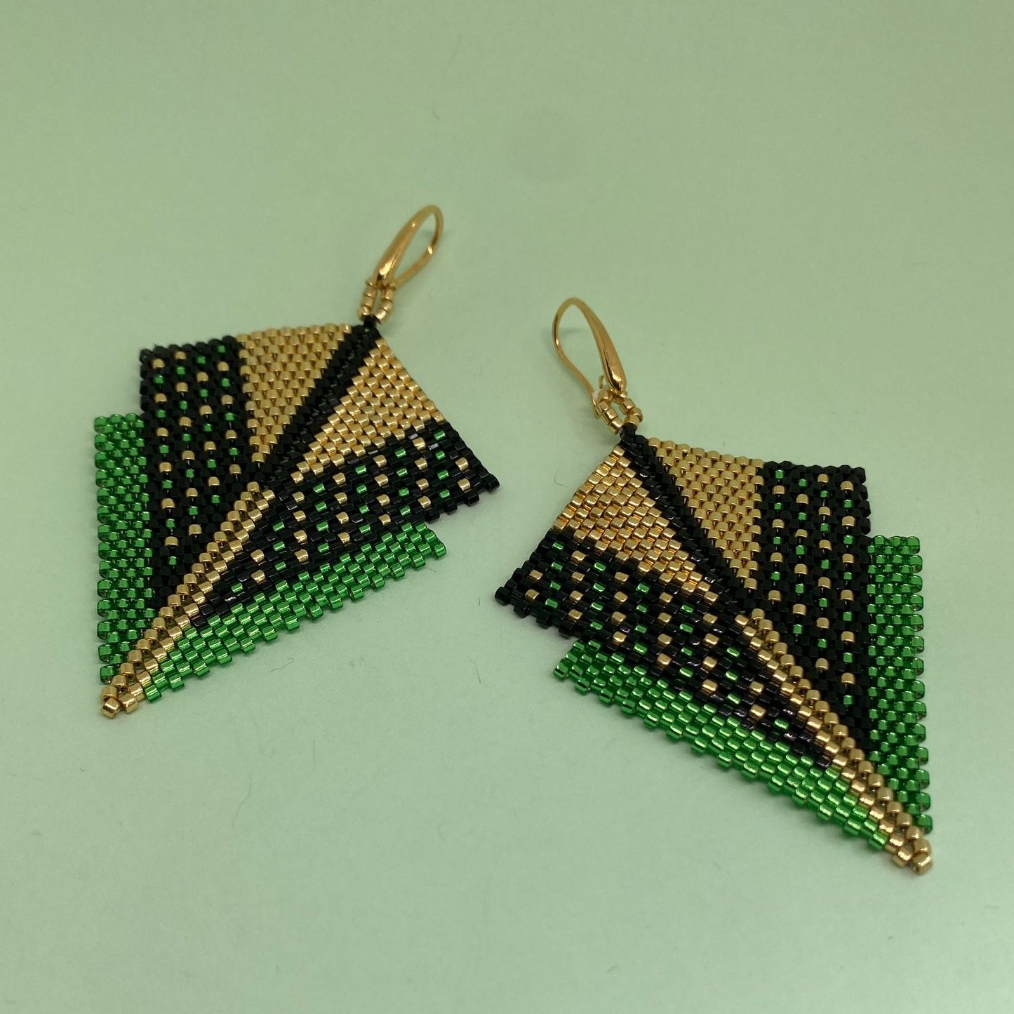 Aretes Canopo Verde Limón y Negro