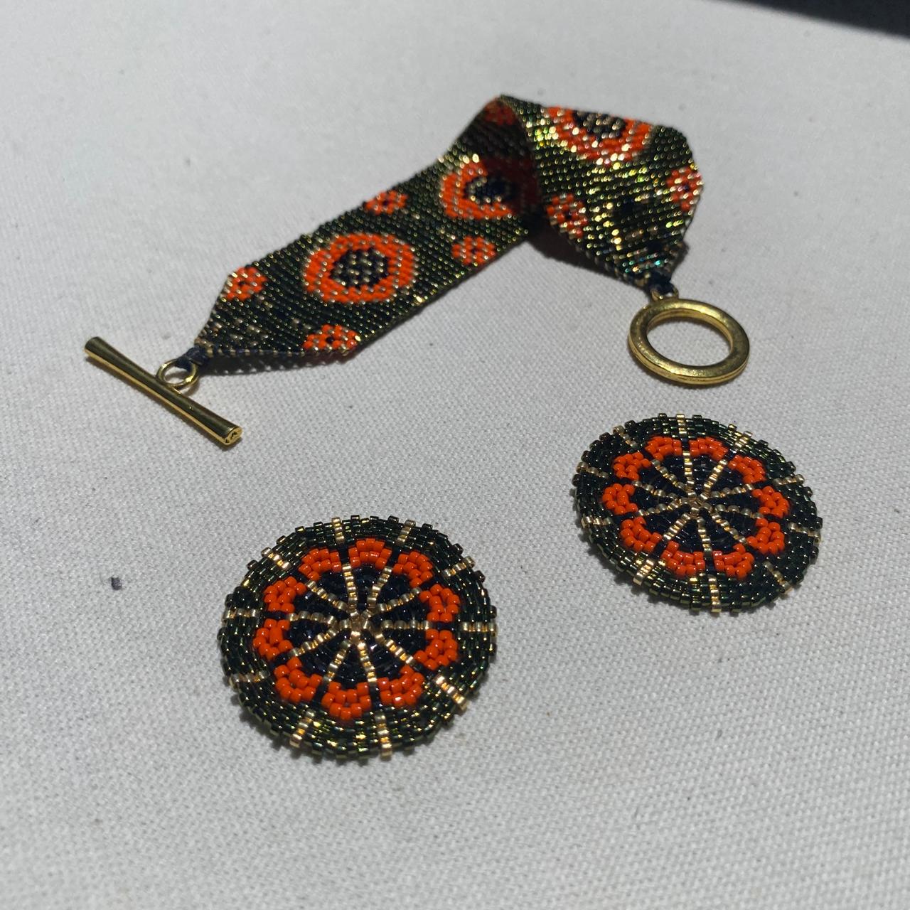 Conjunto Aretes Juno Pulsera Cempasúchitl Verde