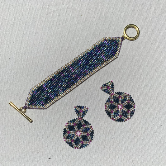 Conjunto Aretes Altair I y Pulsera Geométrica Azul Reflejos