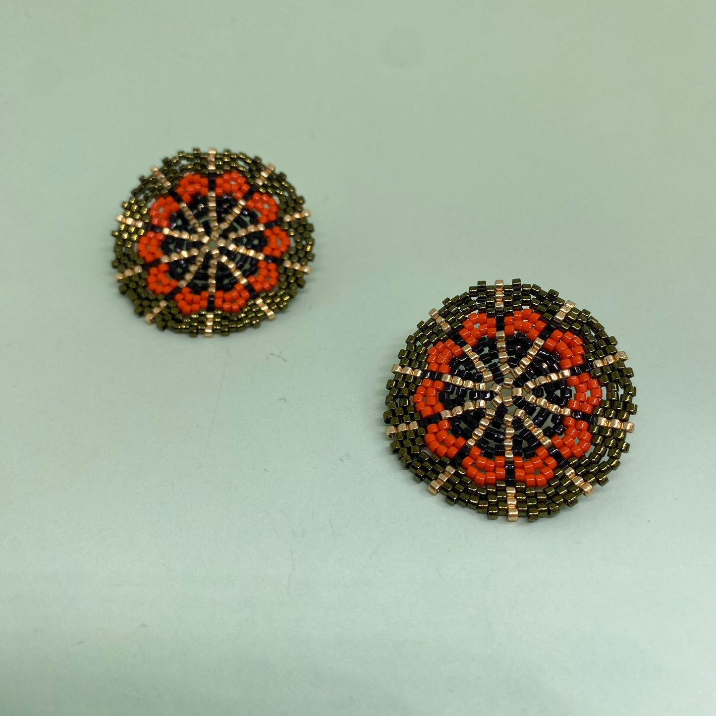 Aretes Juno Cempasúchitl Verde