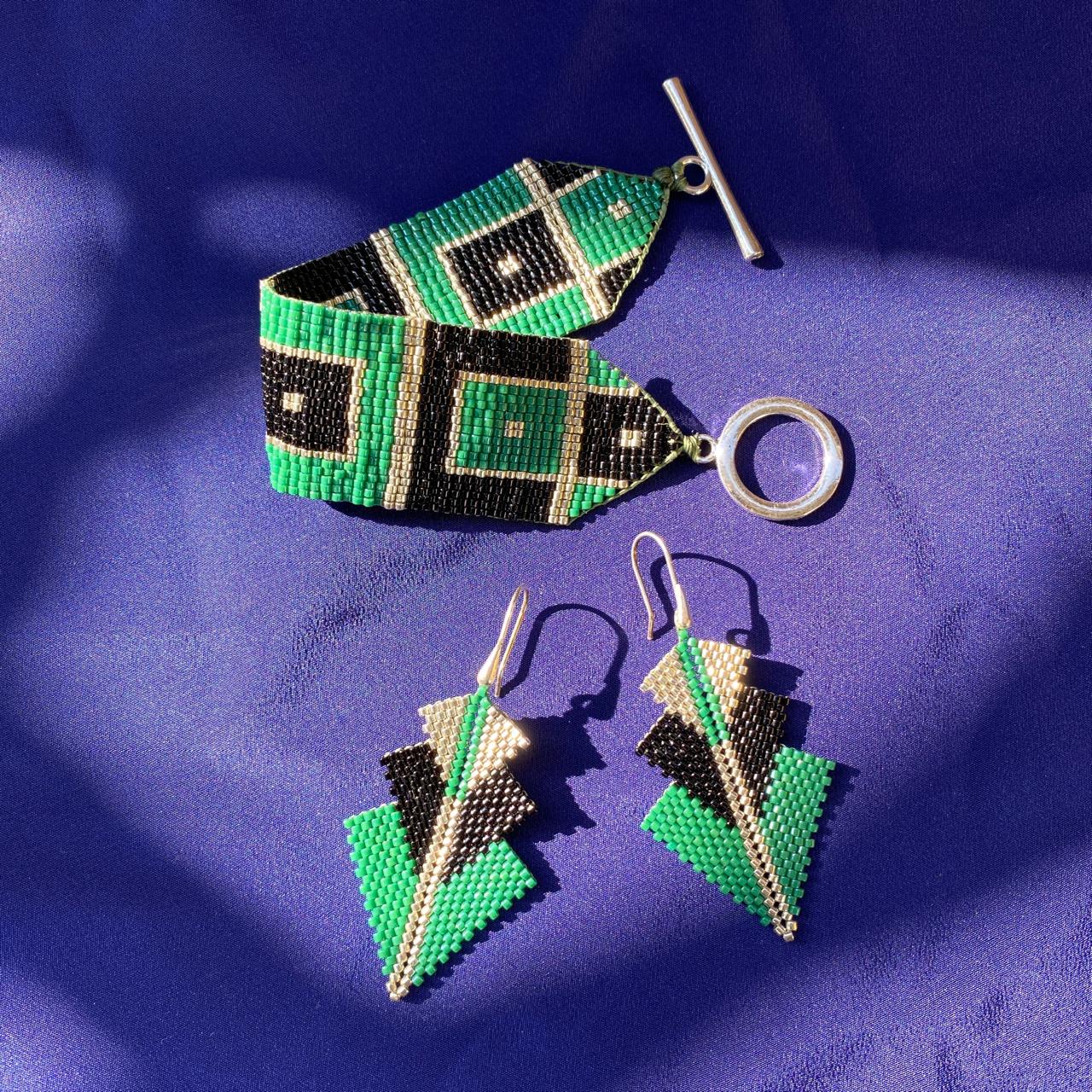 Conjunto Aretes Mini Rigel y Pulsera Art Déco Verde Esmeralda