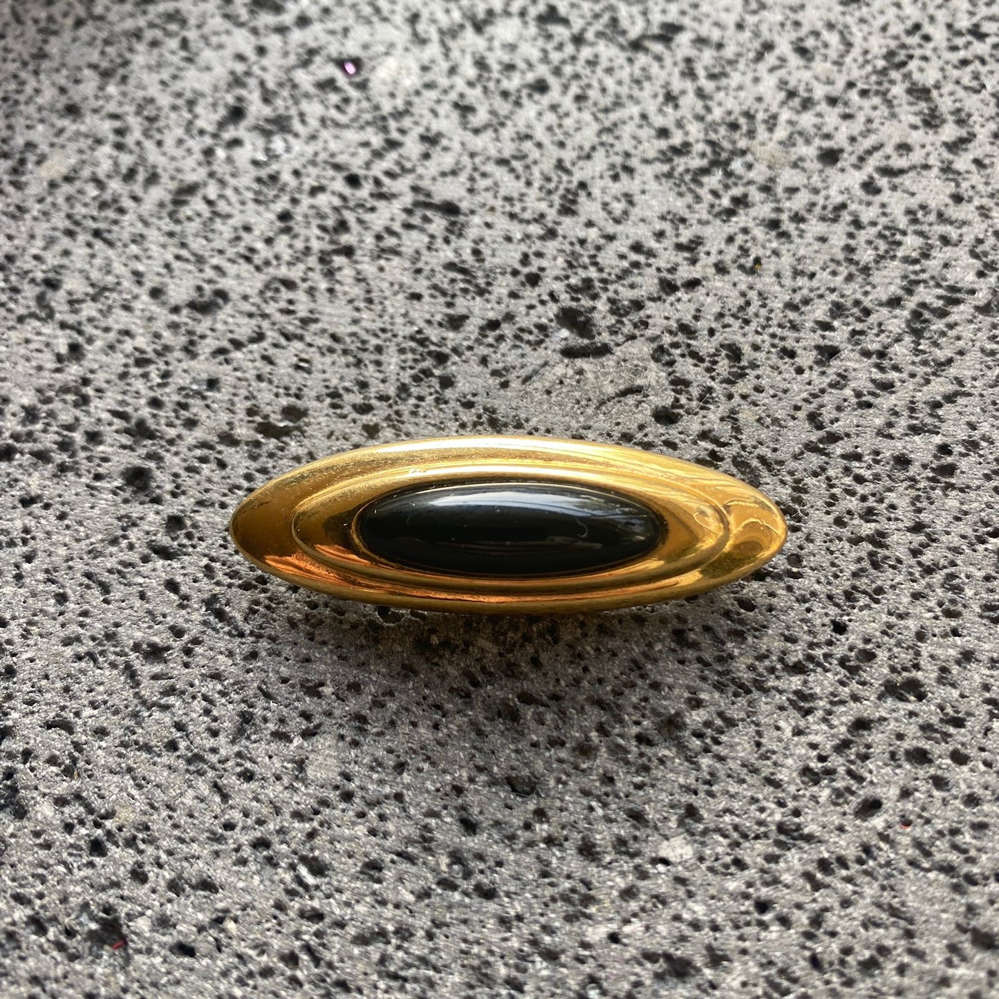 Broche Vintage Dorado y Negro