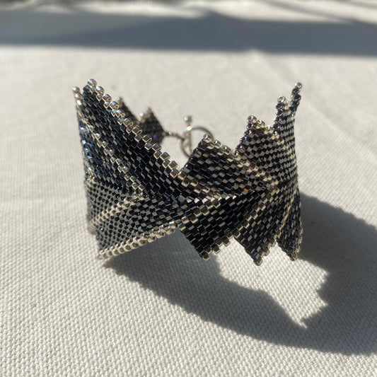 Pulsera Capella Gris Eléctrico y Plateado