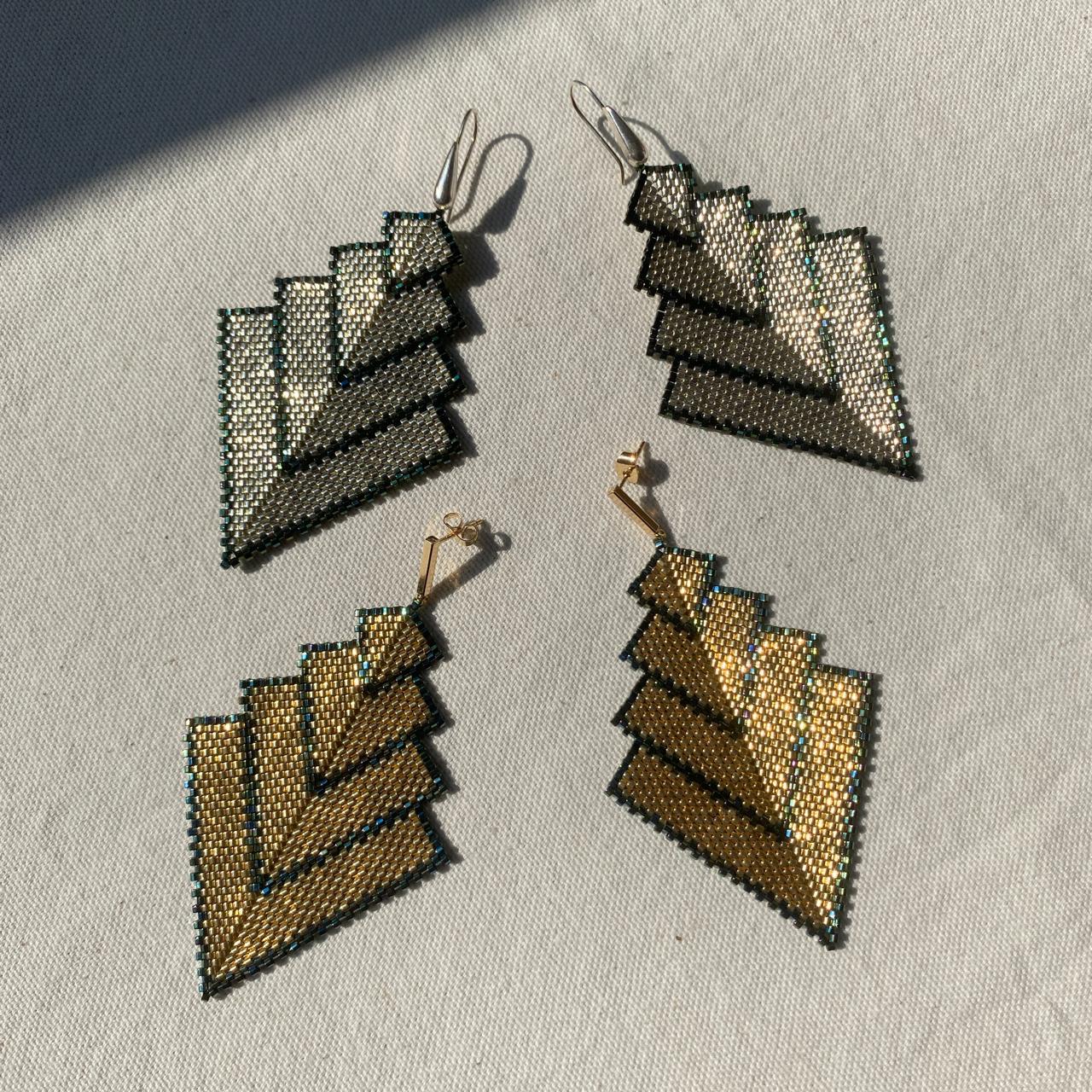 Aretes Vega Dorado y Verde