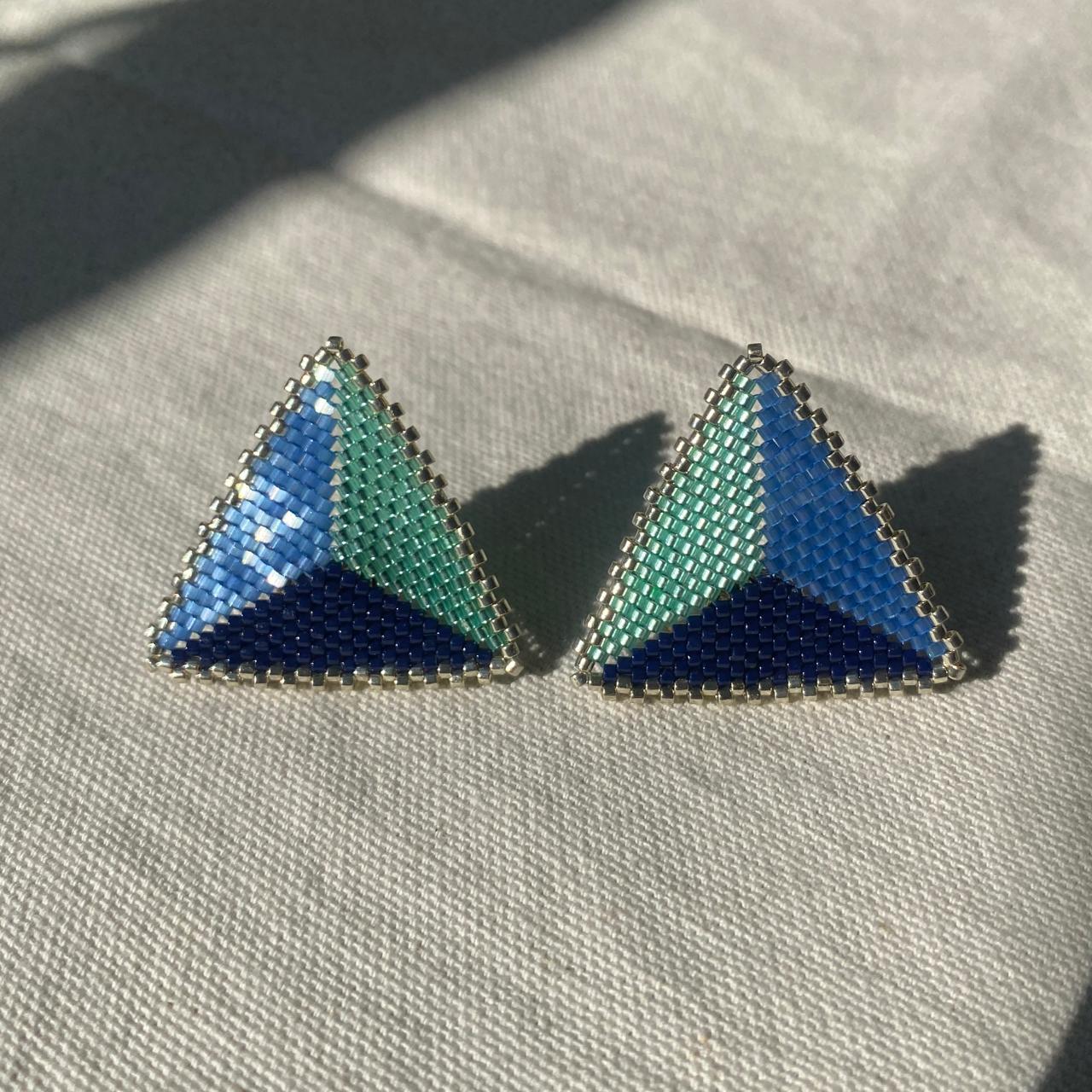 Aretes Triángulos con Borde Azules, Verde Agua y Plateado