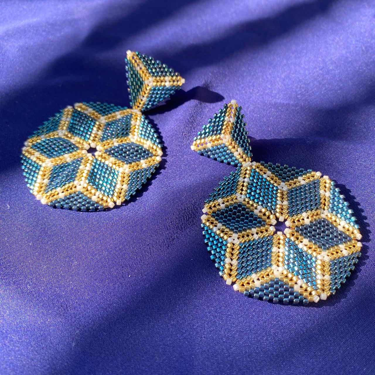 Aretes Altair II Azul Eléctrico Y Dorado