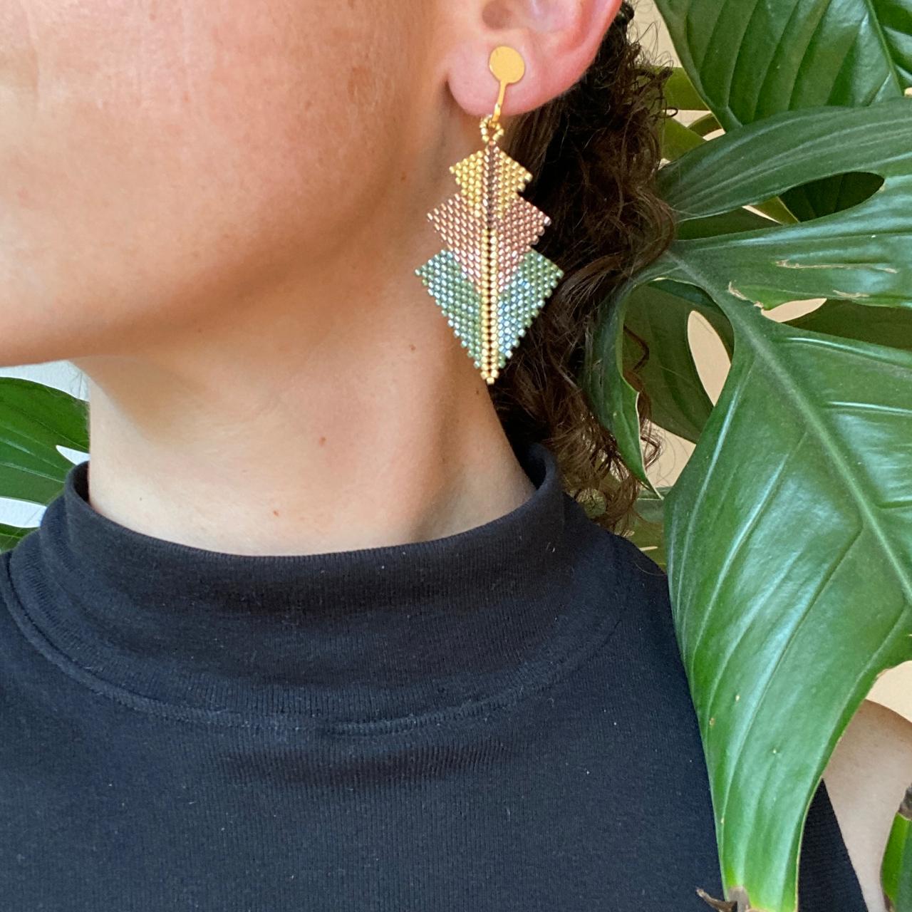 Aretes Mini Rigel Verde Claro, Cobre y Dorado