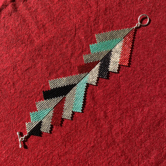 Brazalete Capella Rojo, Verde Agua y Plateado - Asimétrico
