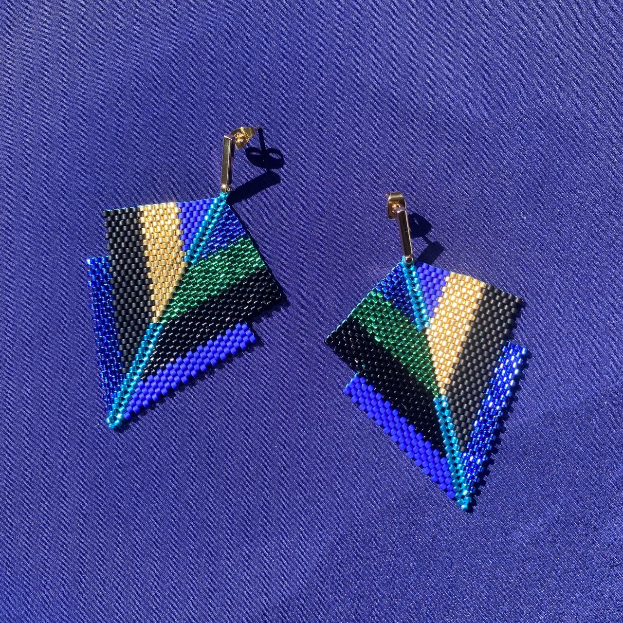 Aretes Canopo Pavo Real