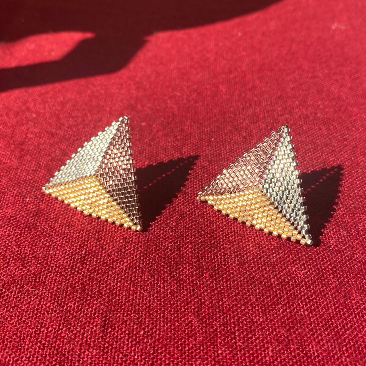 Aretes Triángulos Tricolor Tres Oros