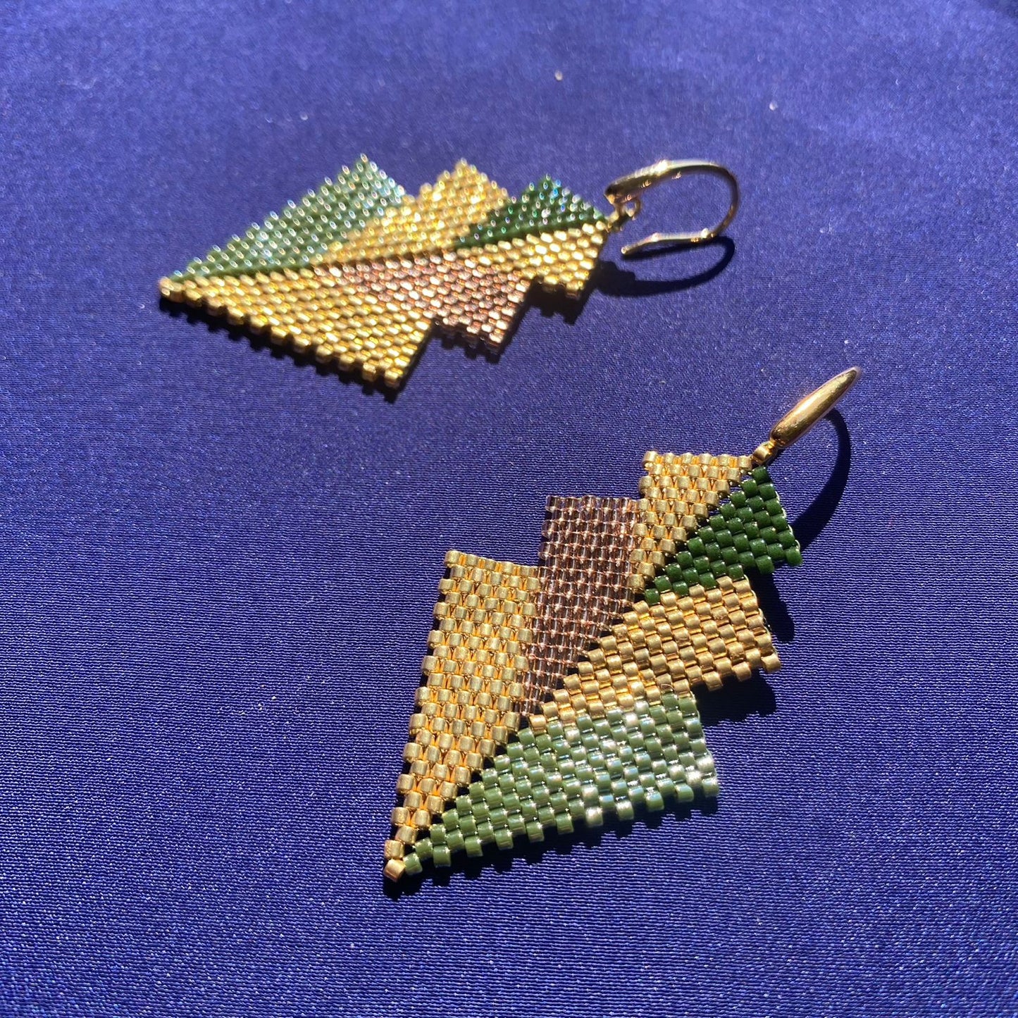 Aretes Mini Rigel Verde, Cobre y Dorado