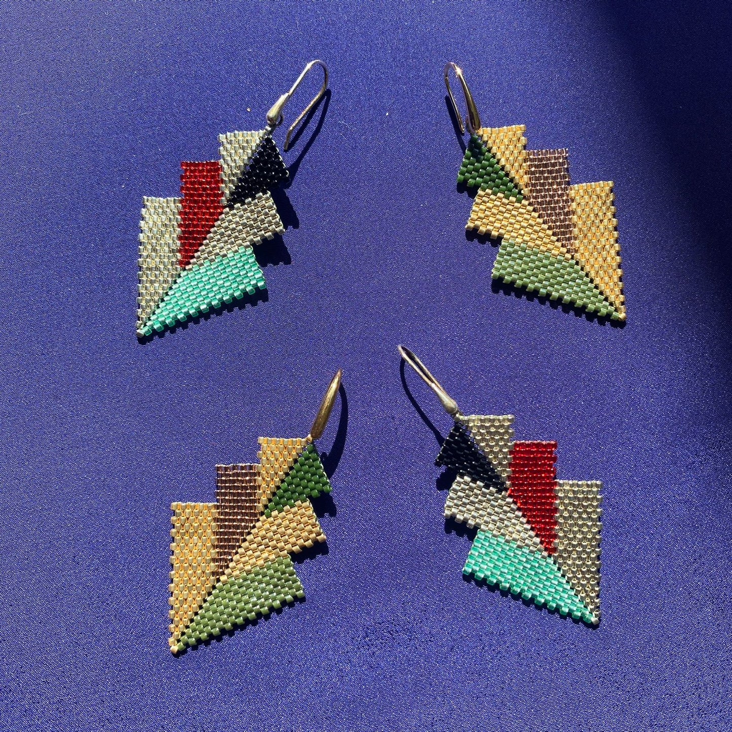 Aretes Mini Rigel Verde, Cobre y Dorado