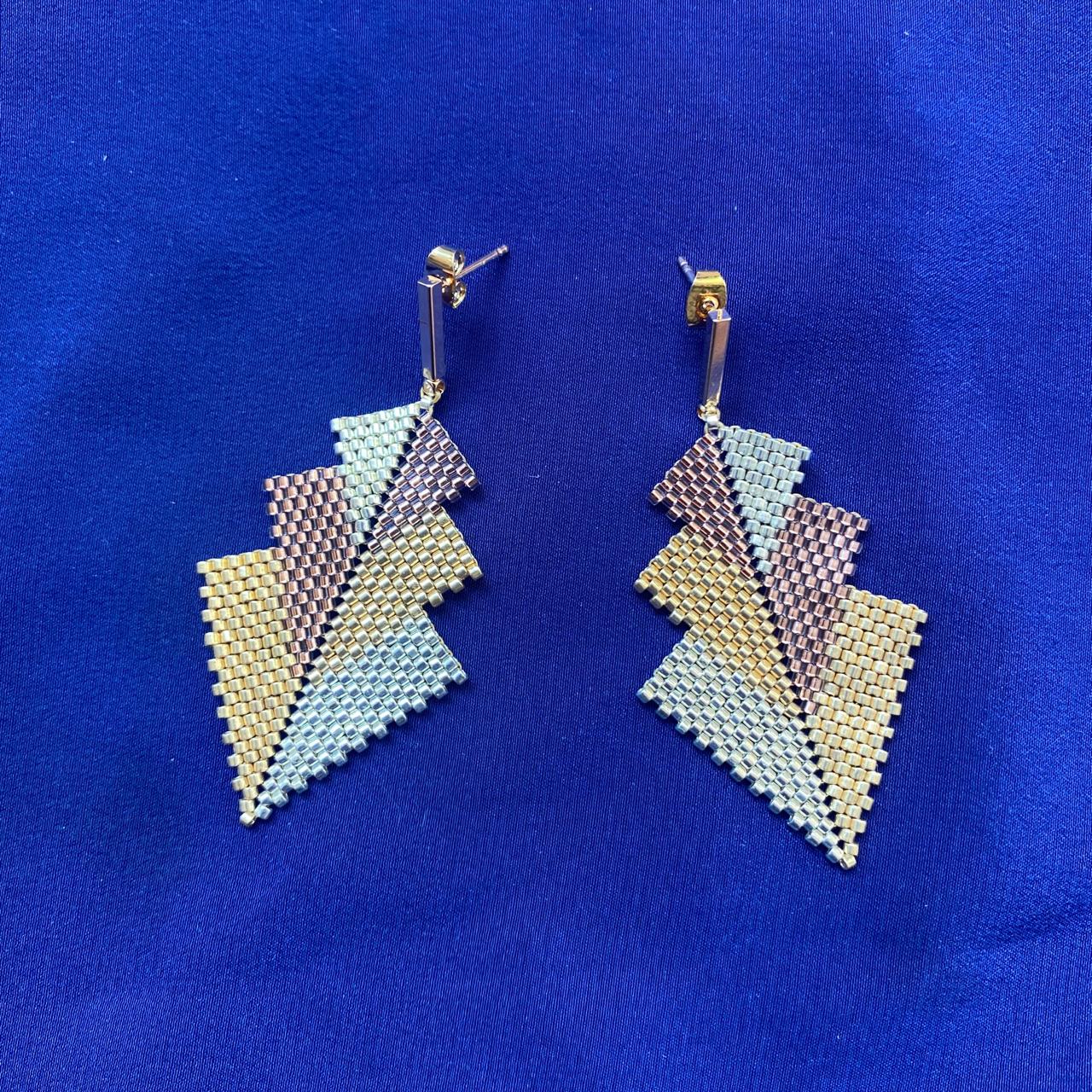 Aretes Mini Rigel Tres Oros - Asimétrico