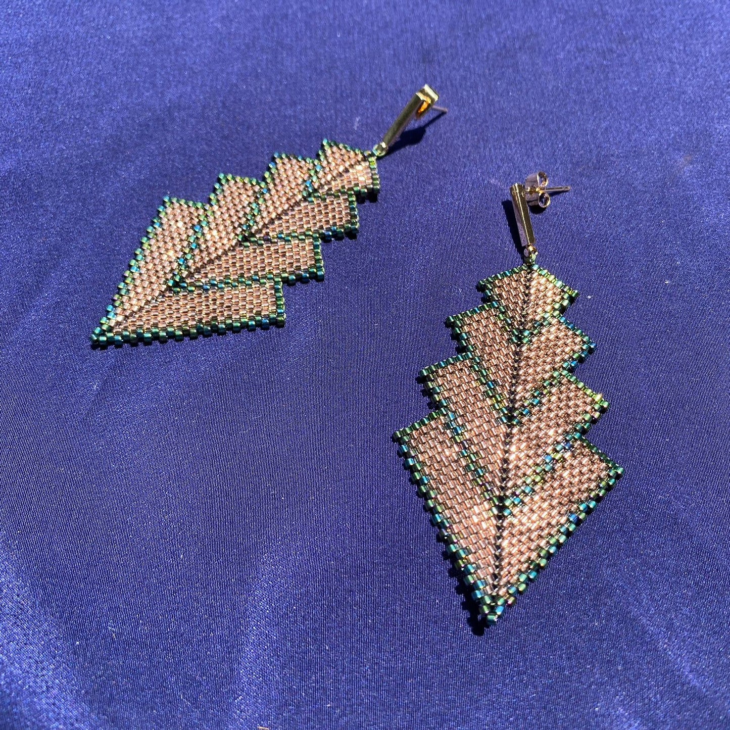 Aretes Rigel Rosa Cobre y Verde Facetas