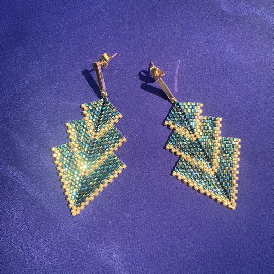 Aretes Mini Rigel en Verde Facetas y Dorado