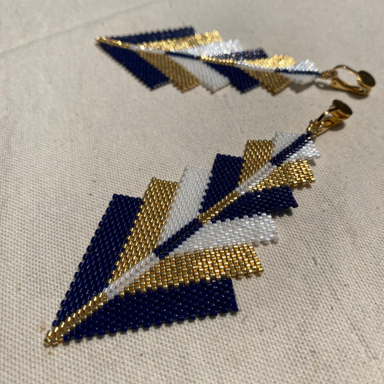 Aretes Prabhas Azul Marino