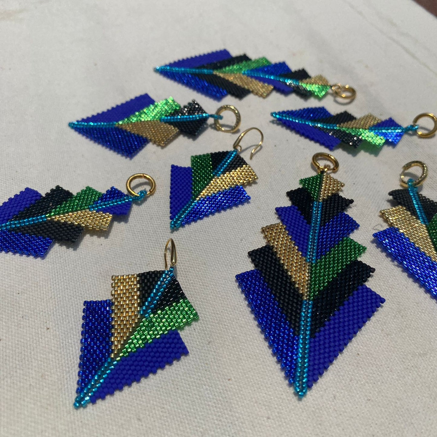 Aretes Rigel Pavo Real Azul