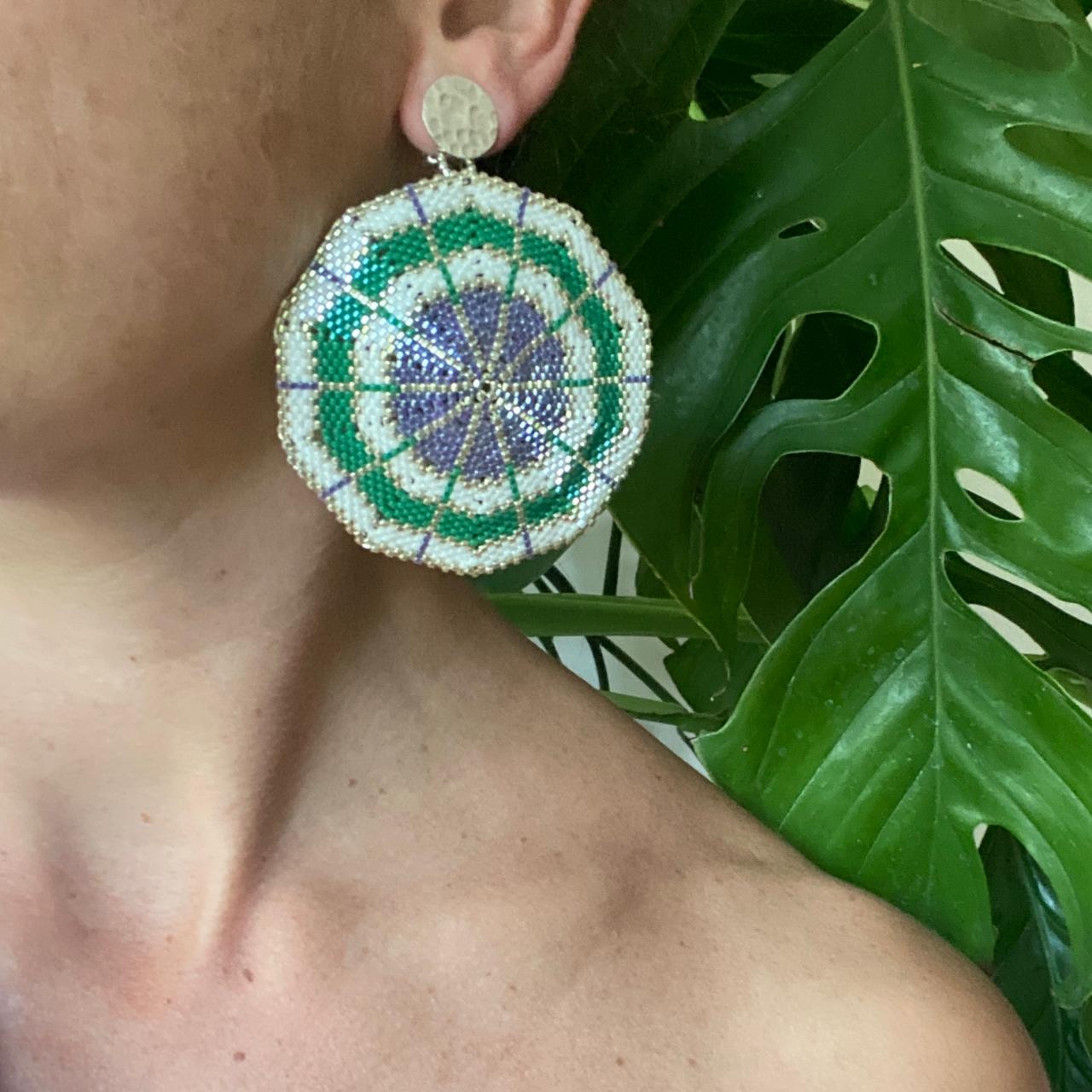 Aretes Titán Blanco