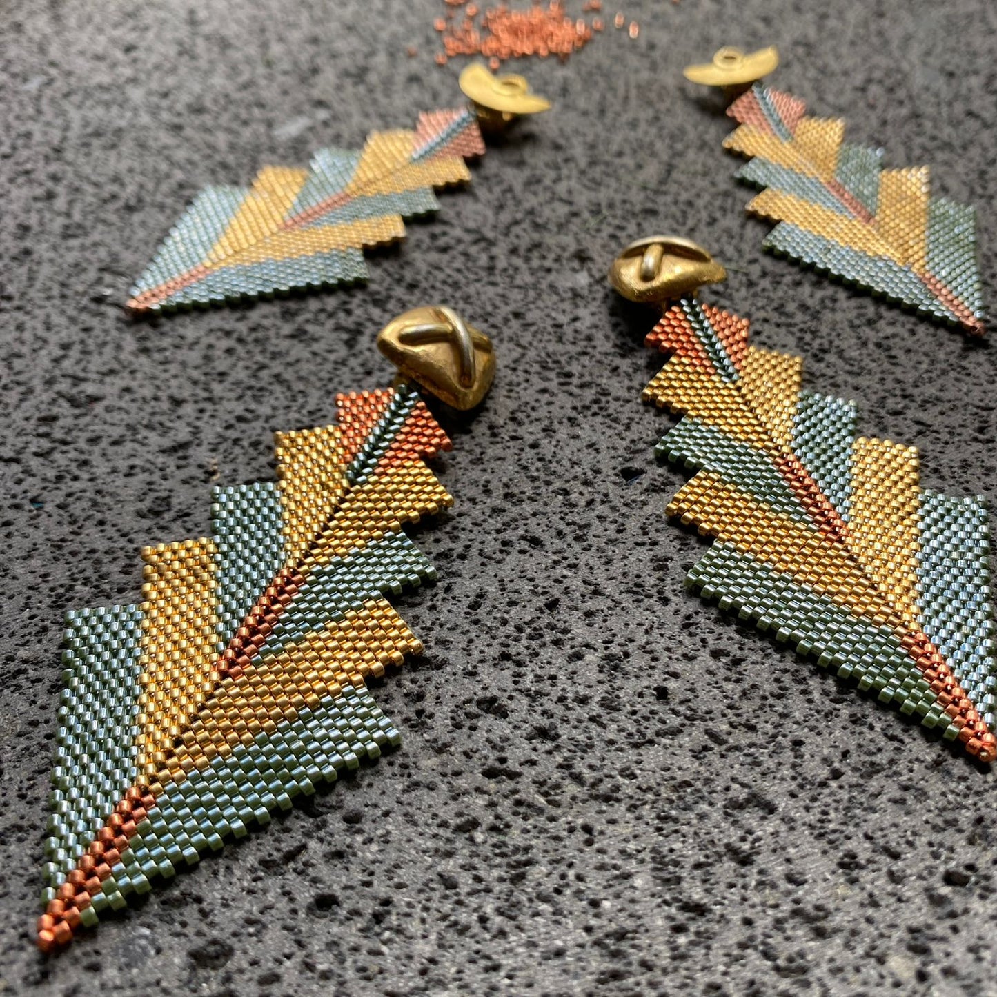 Clips Vintage Cruz Dorado