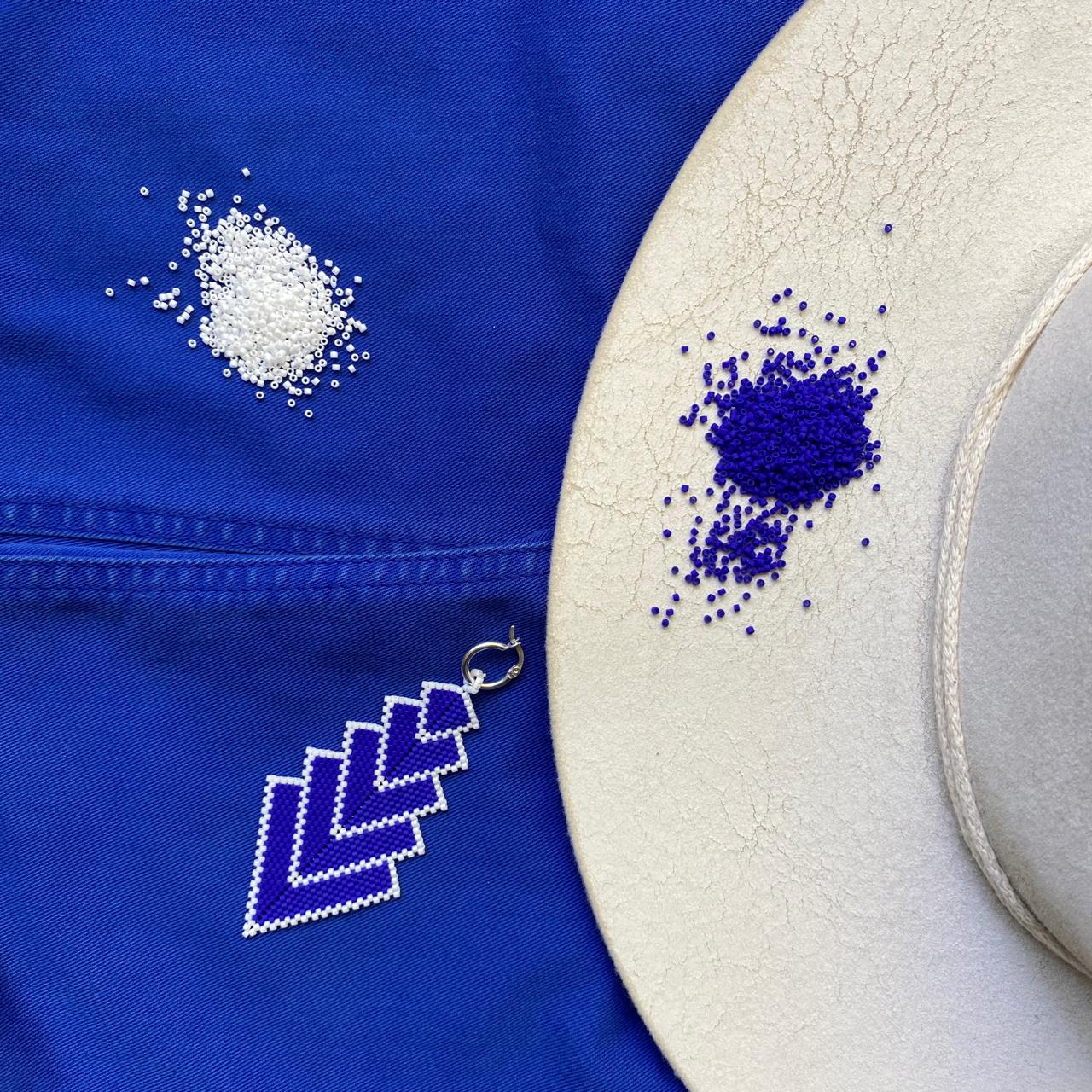 Aretes Capella Azul Rey y Blanco