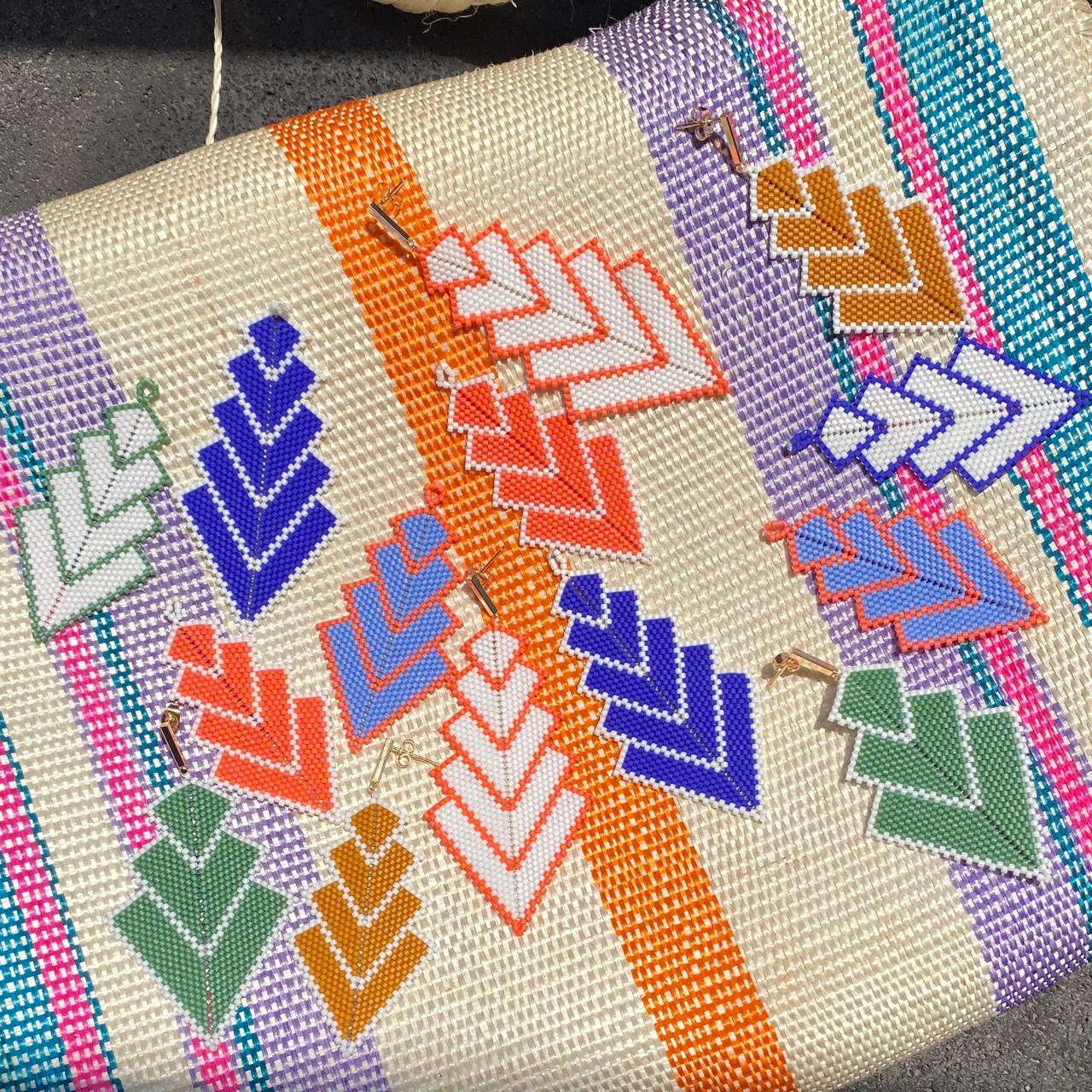 Aretes Rigel Mostaza y Blanco - Izamal