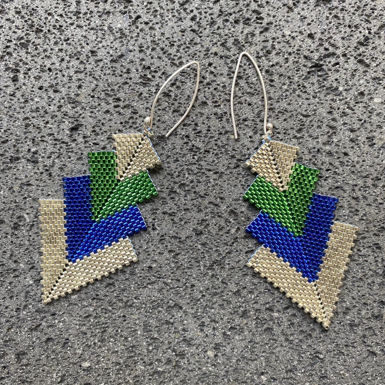 Conjunto Aretes Rigel y Pulsera Verde Limón, Azul y Plateado