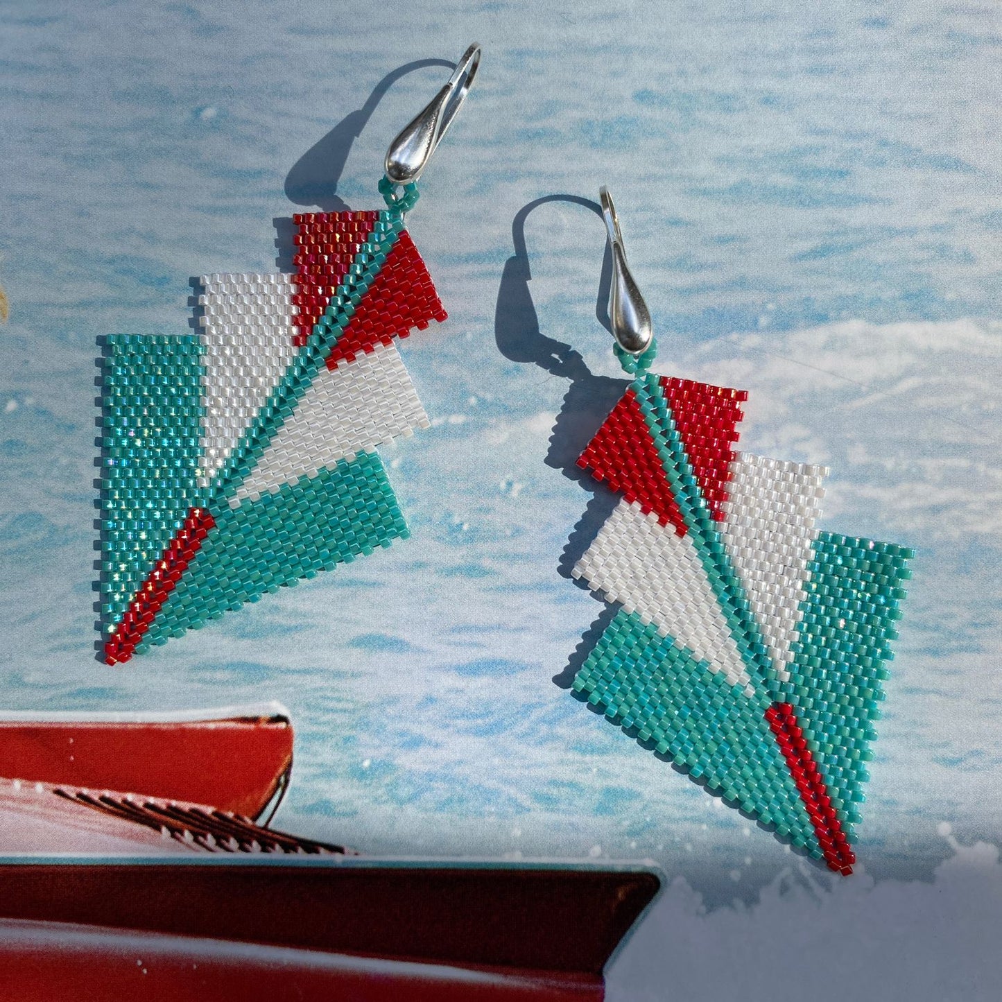 Aretes Danika Turquesa, Blanco y Rojo
