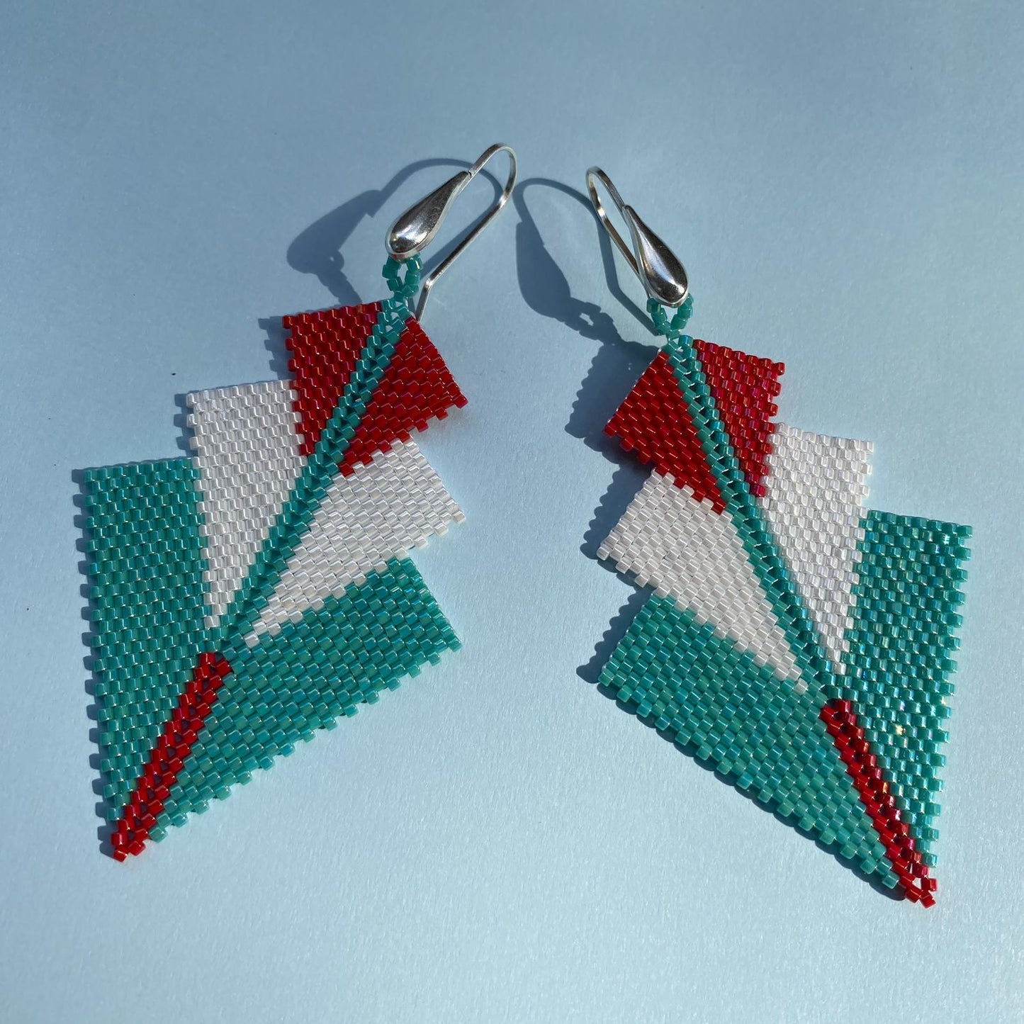 Aretes Danika Turquesa, Blanco y Rojo