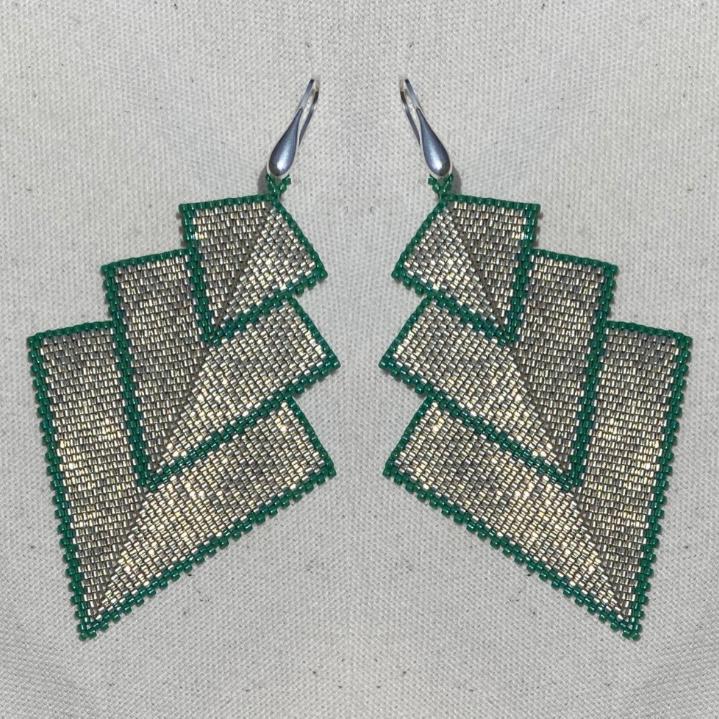 Aretes Cygni Plateado y Rojo o Plateado y Verde Esmeralda