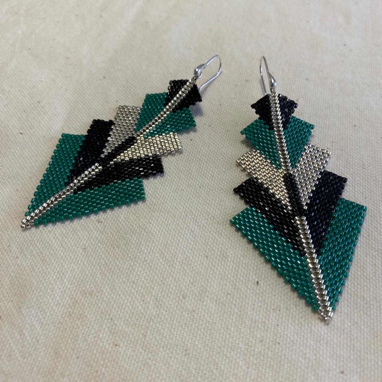 Aretes Capella Verde Esmeralda y Negro