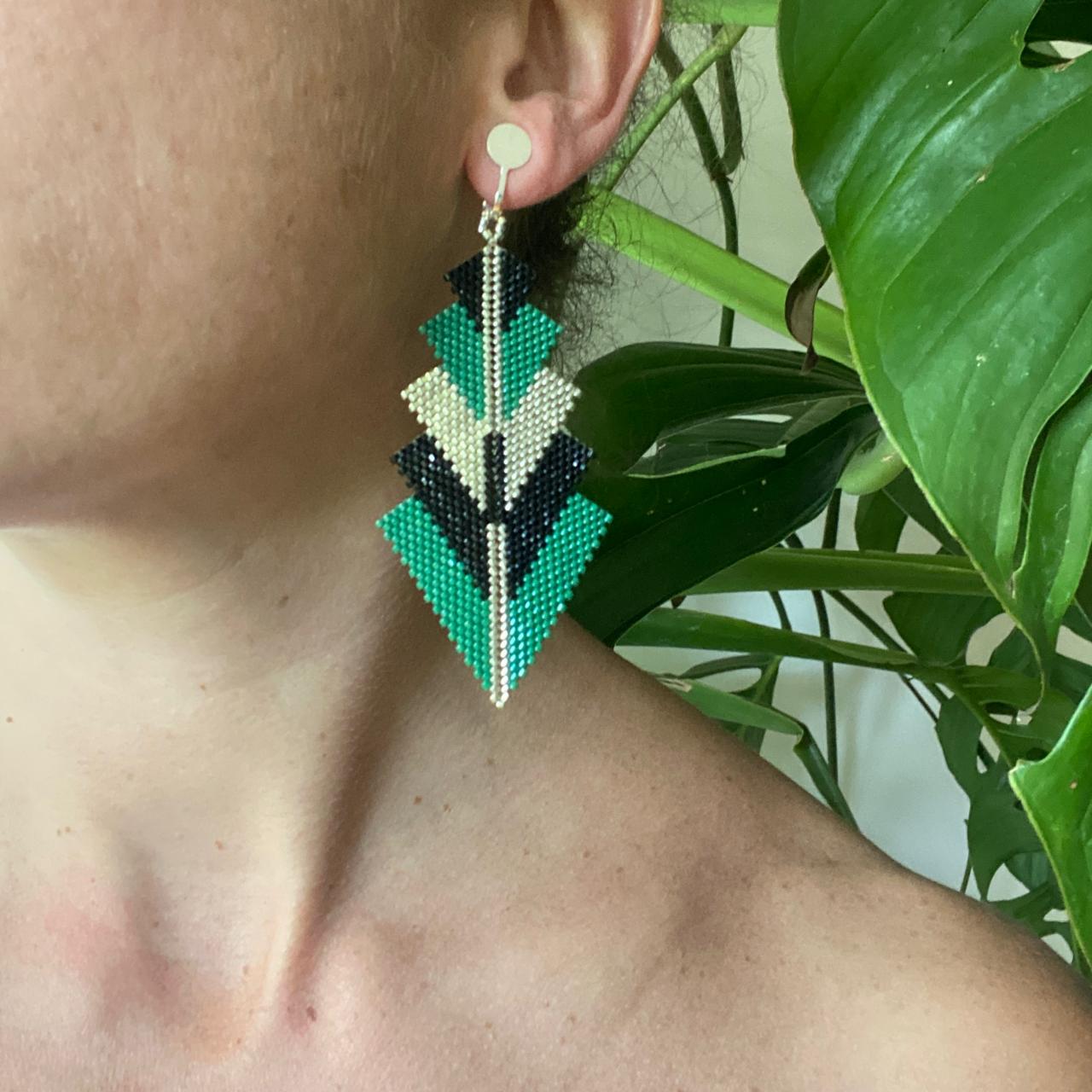 Aretes Capella Verde Esmeralda y Negro