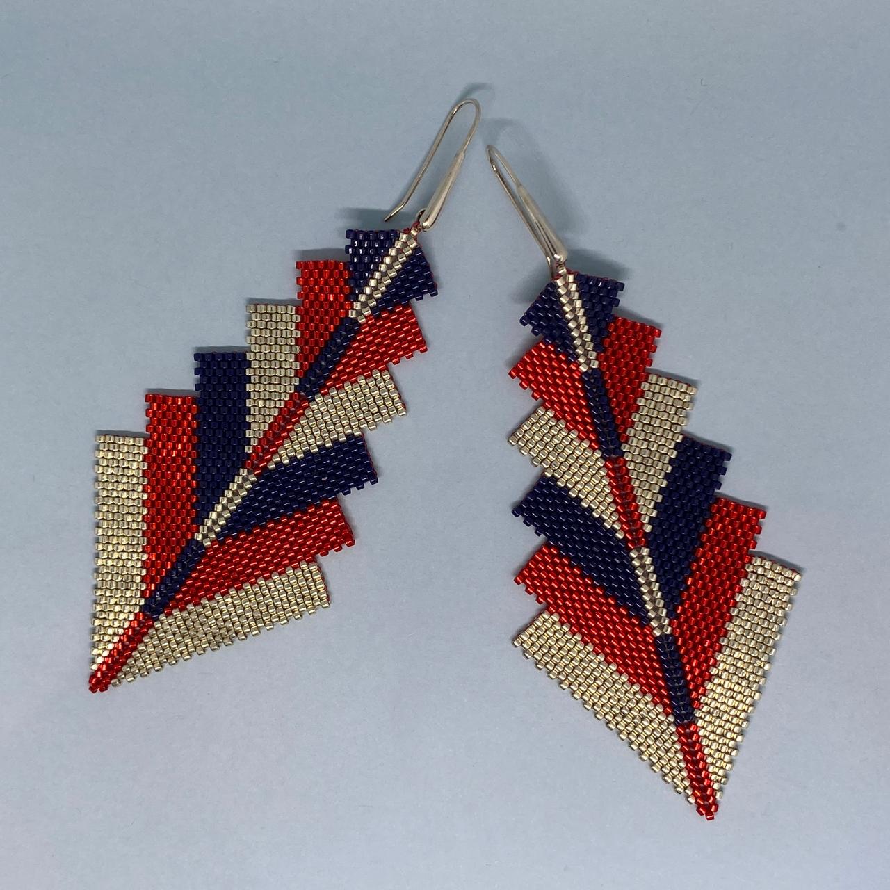 Aretes Prabhas Rojo y Azul Marino