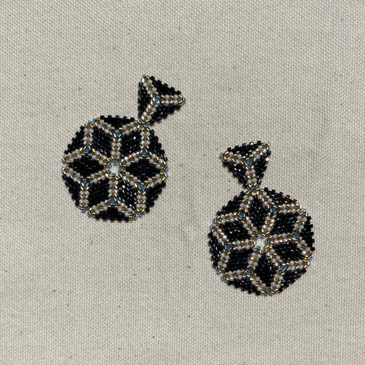 Aretes Altair I Negro y Dorado